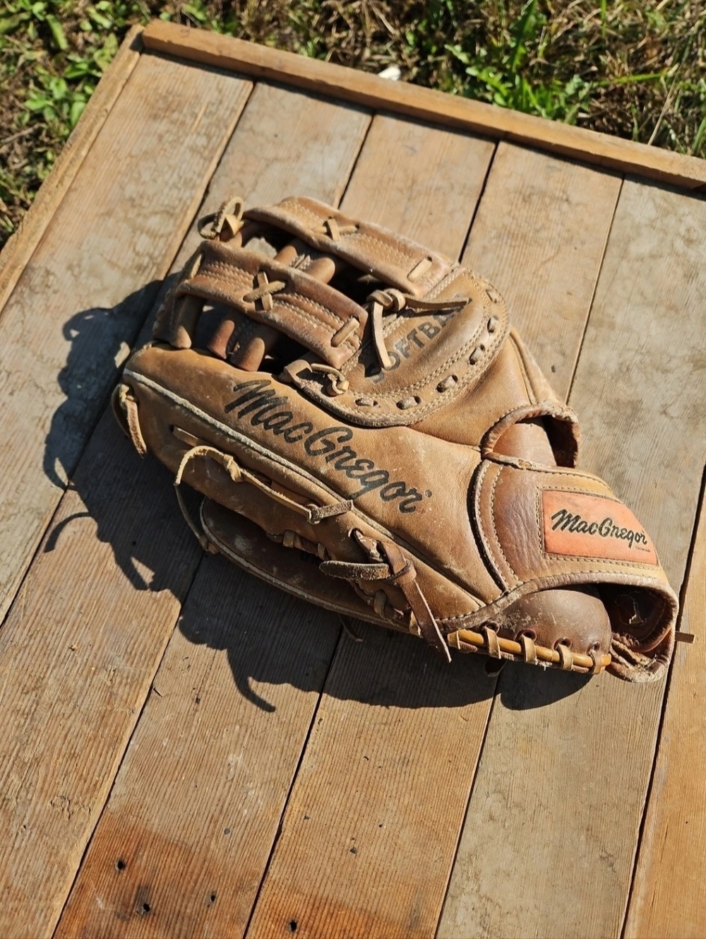 Vintage MacGregor Leather Gxsb Deep Grab Pocket Softball Glove Size 12.5 LHT